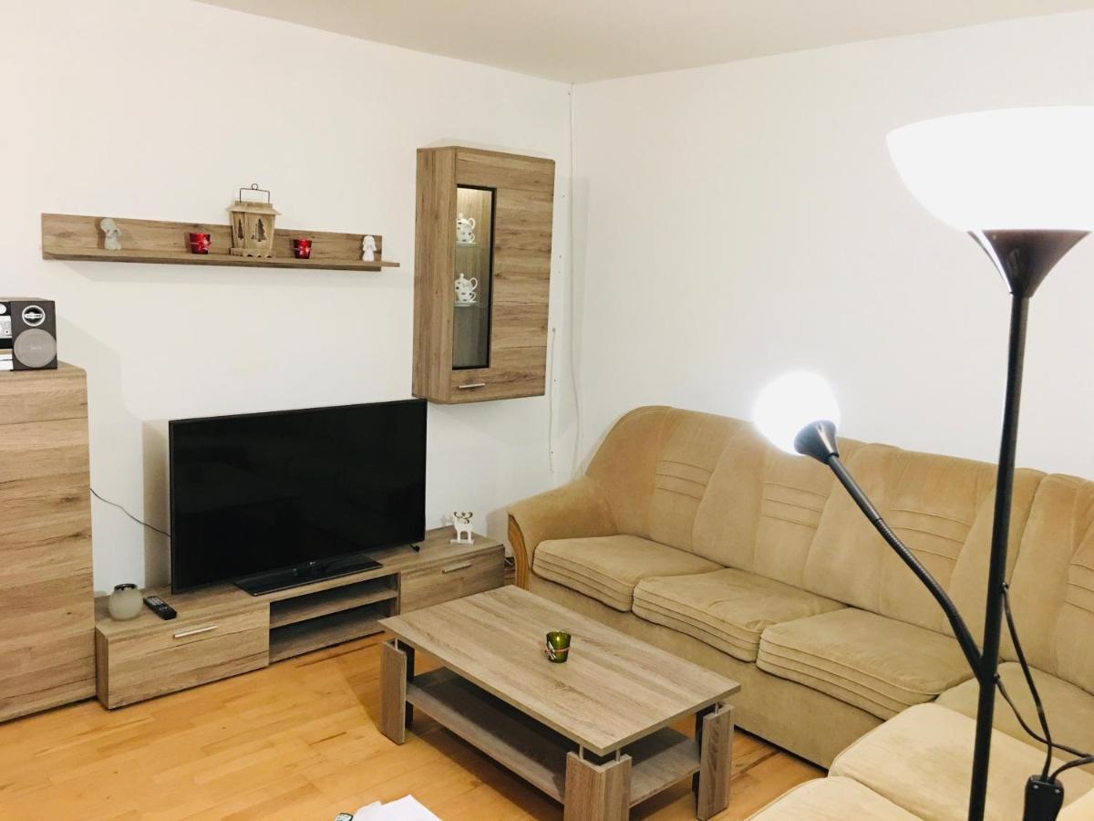 Apartman Monya Turčianske Teplice Exteriör bild